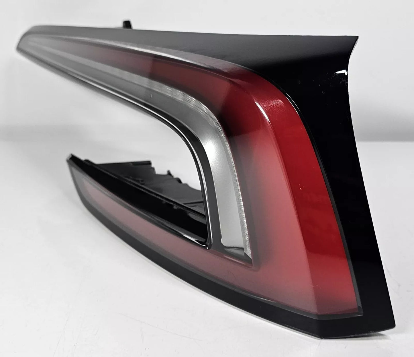 Rear Tail Light Lamp Bodyside Assembly For Model 3 Highland (3 Sep 2023)
