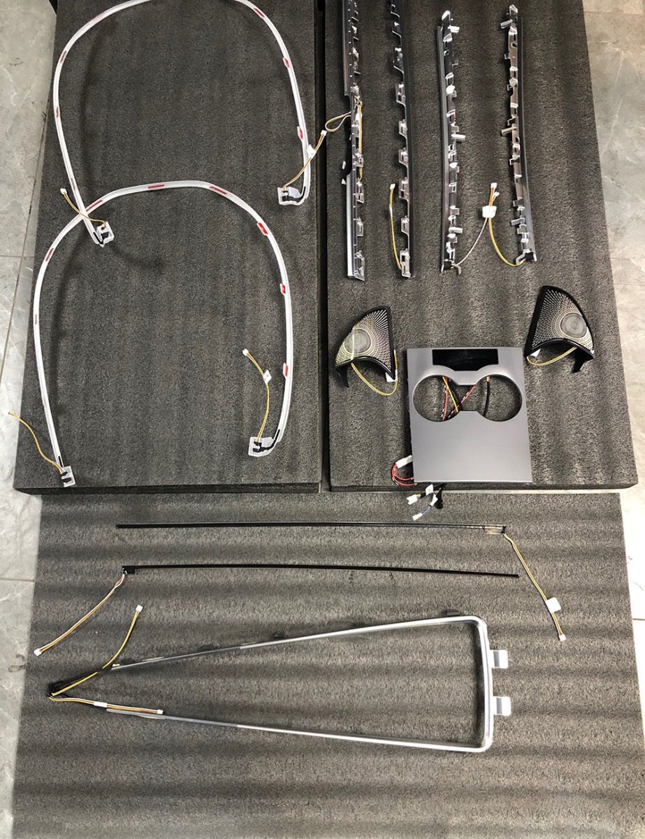 tesland_model3y_ambient-lighting-kit-package.jpg